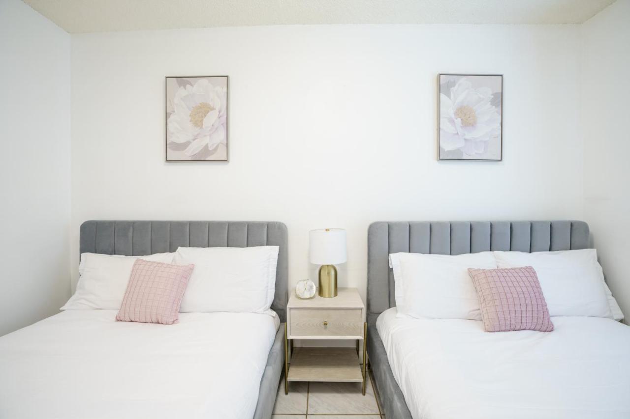 Modern 2 Bedroom In The Heart Of Wynwood Art District Маямі Екстер'єр фото