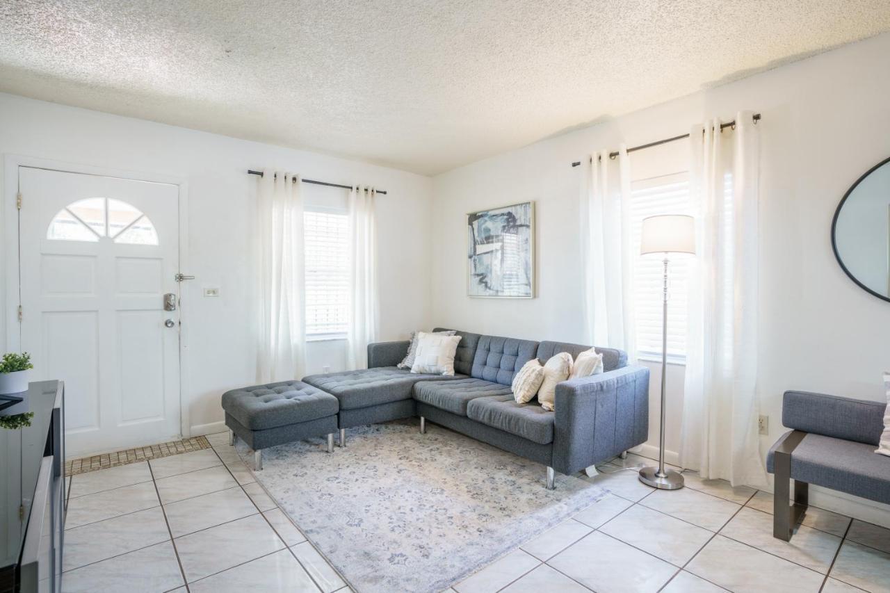 Modern 2 Bedroom In The Heart Of Wynwood Art District Маямі Екстер'єр фото
